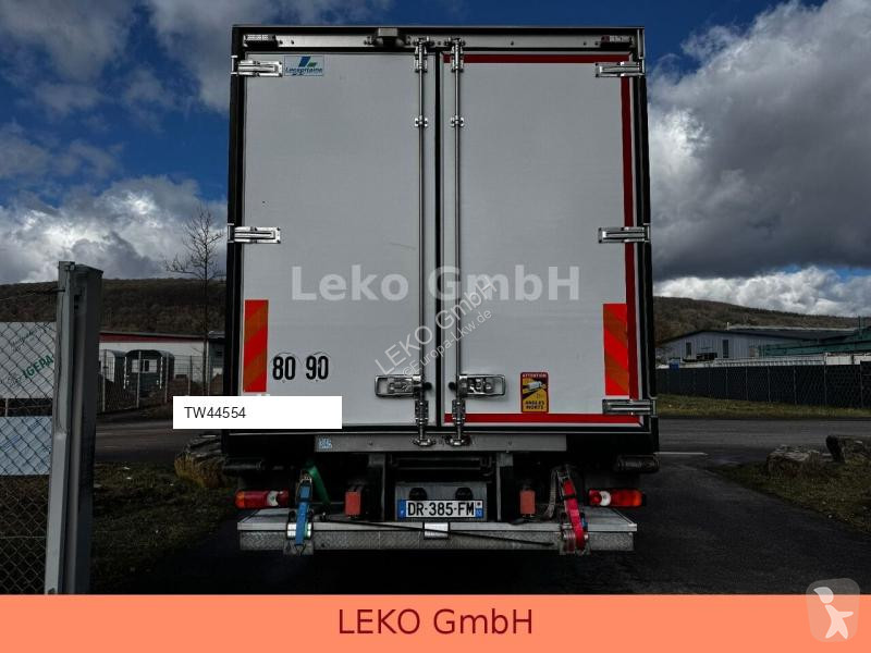 Lastbil Iveco 160 ML 210