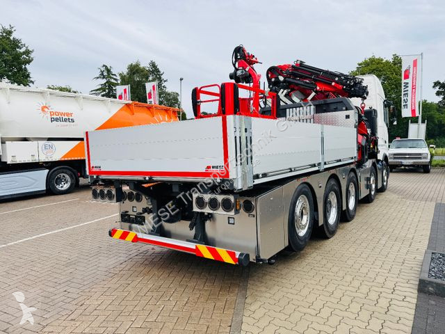 Traktor Volvo 10x4 mit F1150 Ladekran,...