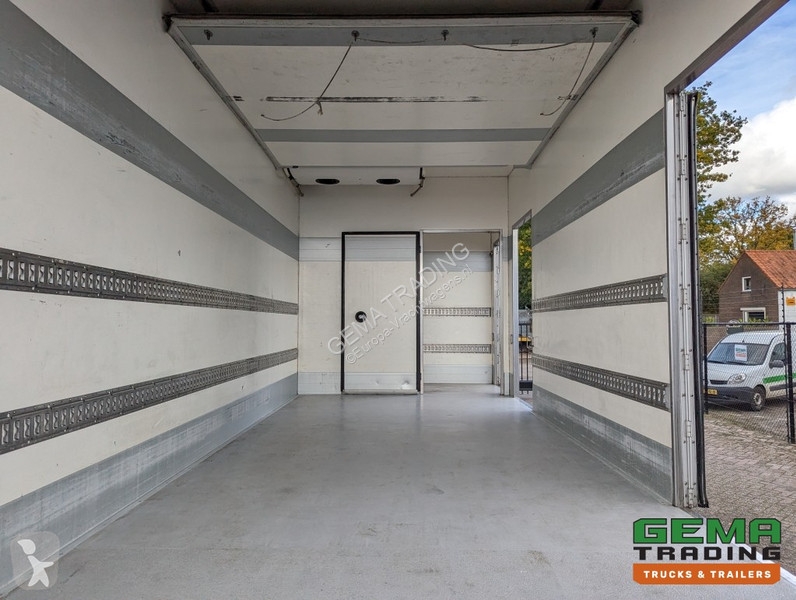 Camión DAF FA 250 4x2 Daycab Euro5 Refrigerated...