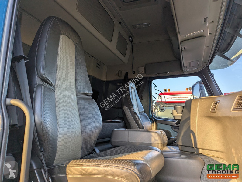 Kamion Volvo FM  6x2/4 Globetrotter Euro6 -...