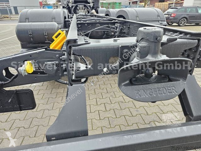 Camion Mercedes 3251 Fahrgestell
