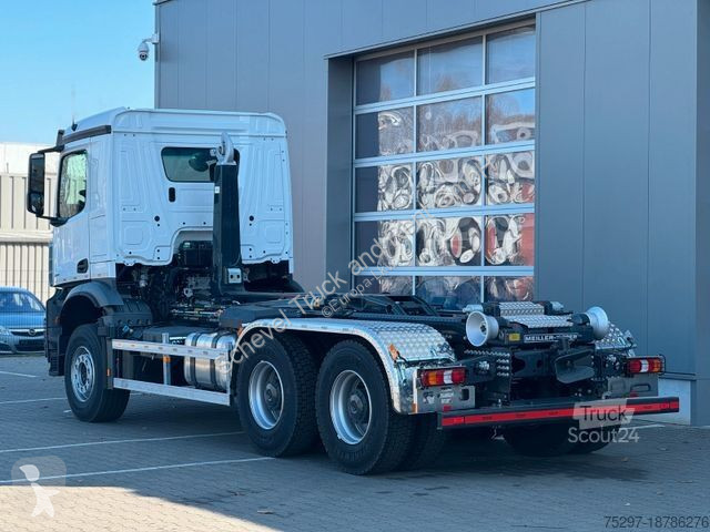 Kamion Mercedes 3351 MEILLER RS 21.60 /3,90m...