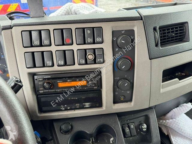 Kamion Volvo FL 250 MOTOR LÄUFT KLEINE...