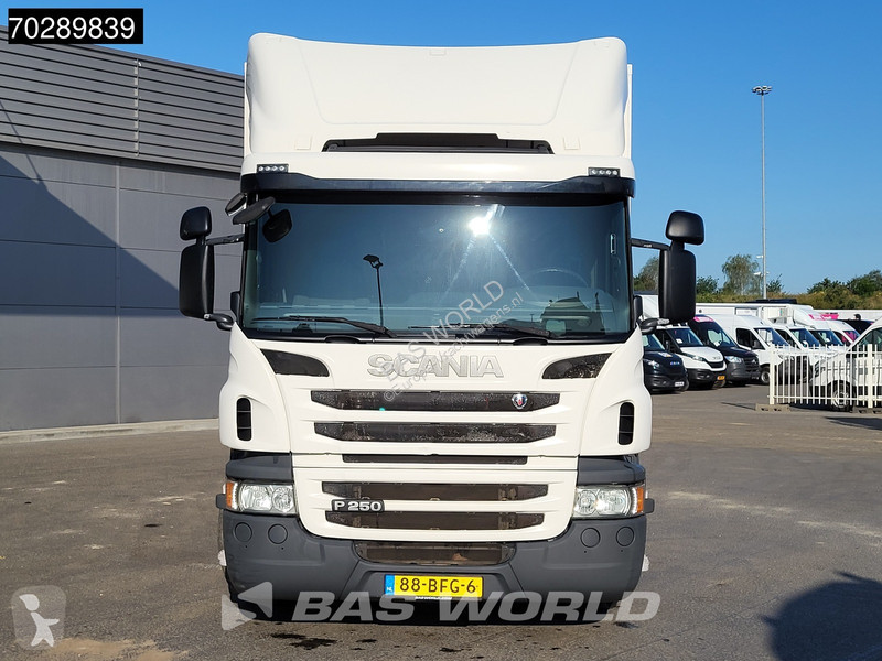 Camión Scania P250 P 4X2 19tons N-Truck...