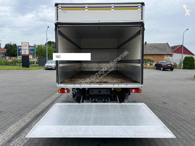 Camion Iveco EUROCARGO 120EL18