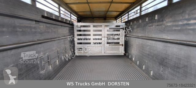 Camion Mercedes 1223 1 Stock Hohe Gitter...