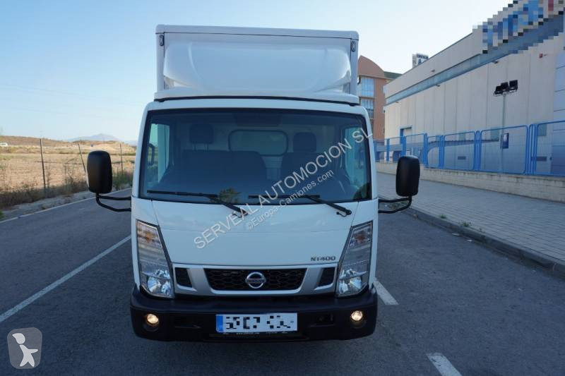 Camion Nissan