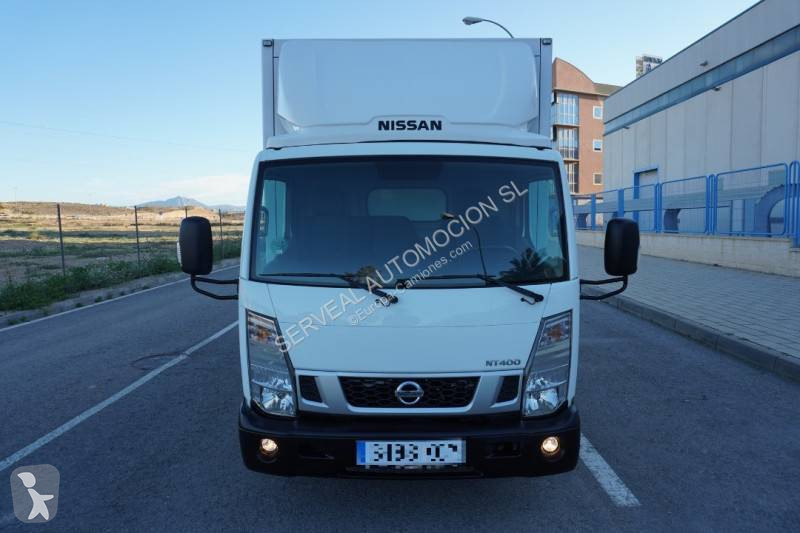 Camion Nissan
