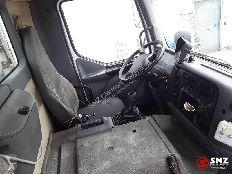 Kamion Renault 320