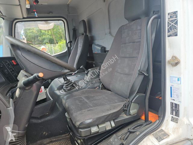 Kamion Mercedes 1224 mit Ladebordwand