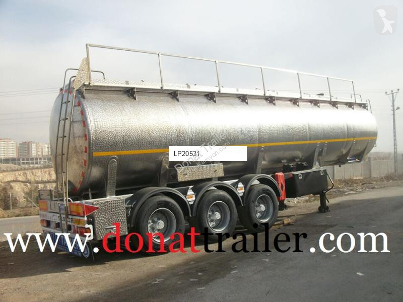 Camião  Stainless Steel Tanker