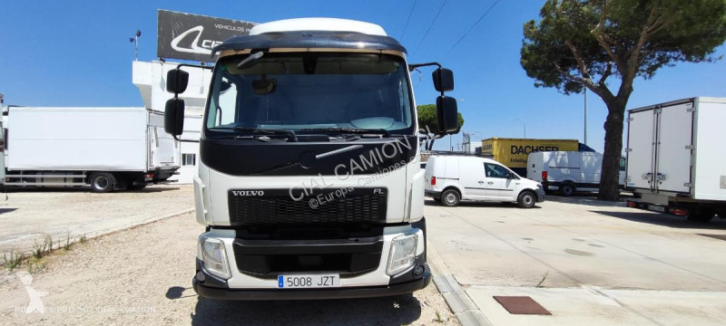 Camion Volvo 290 FL