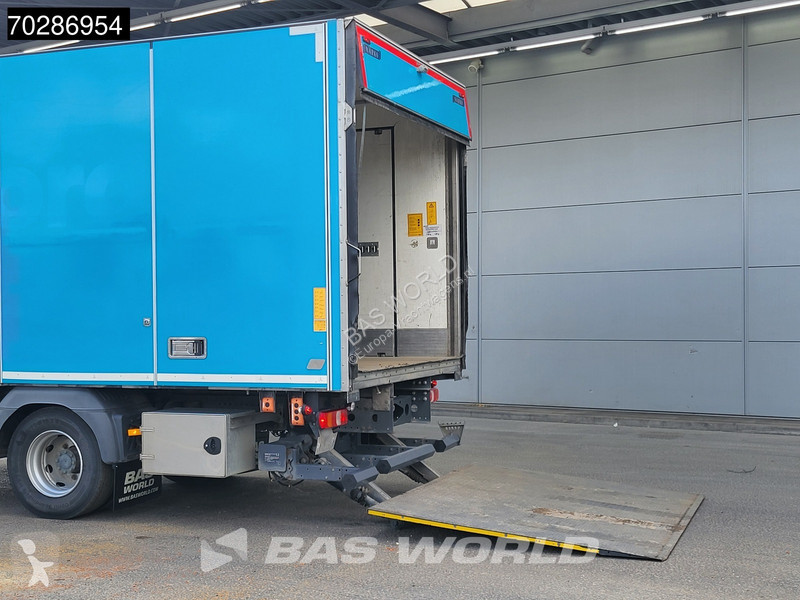 Camion Mercedes 1523 4X2 15tonner 2000kg...