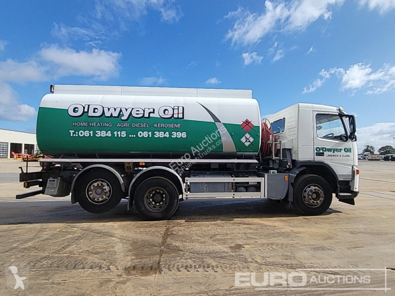 Camion Volvo FM300
