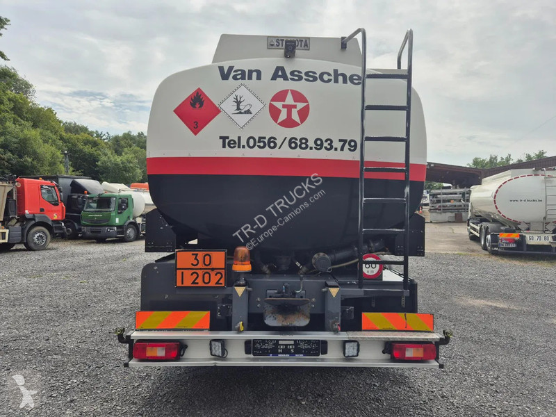 Camion Volvo 400 18000L FUEL/CARBURANT - 5 COMP...
