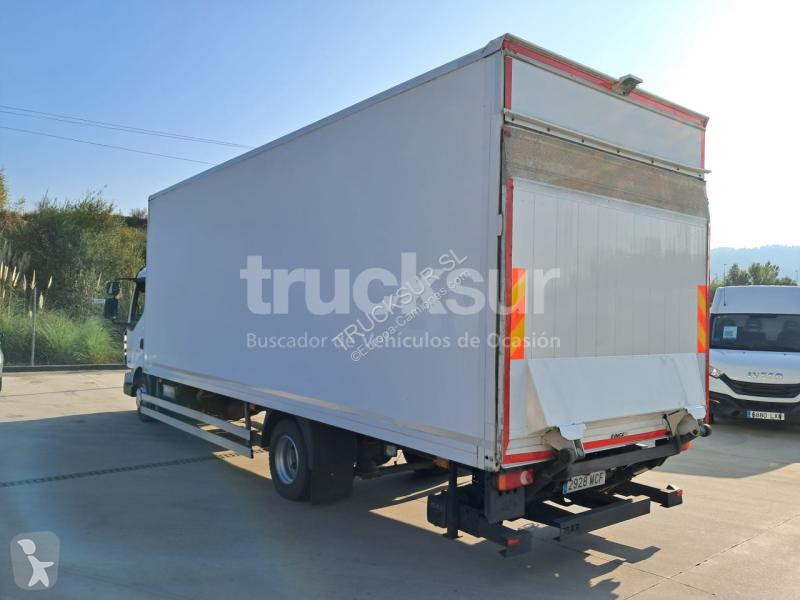 شاحنة Renault  MIDLUM 12TN