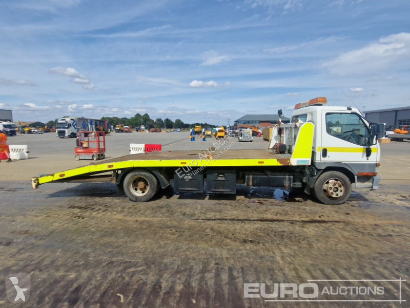 Camion Mitsubishi 75