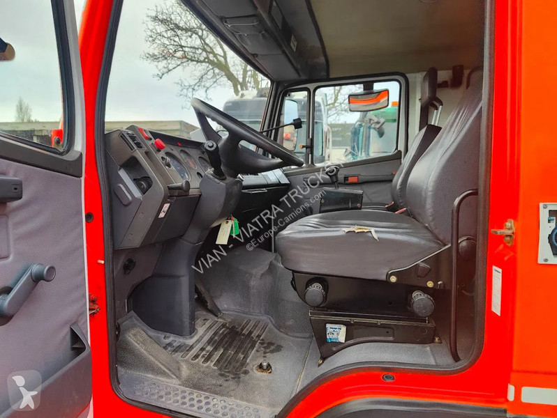Camión Mercedes 1124 F 4x2 Feuerwehr -...