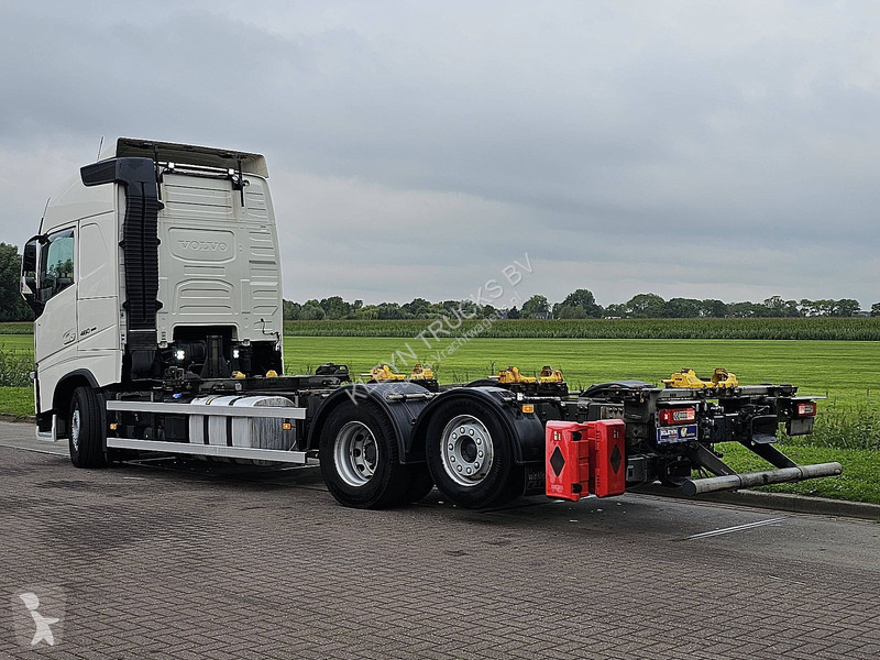 Kamion Volvo FH  6x2*4