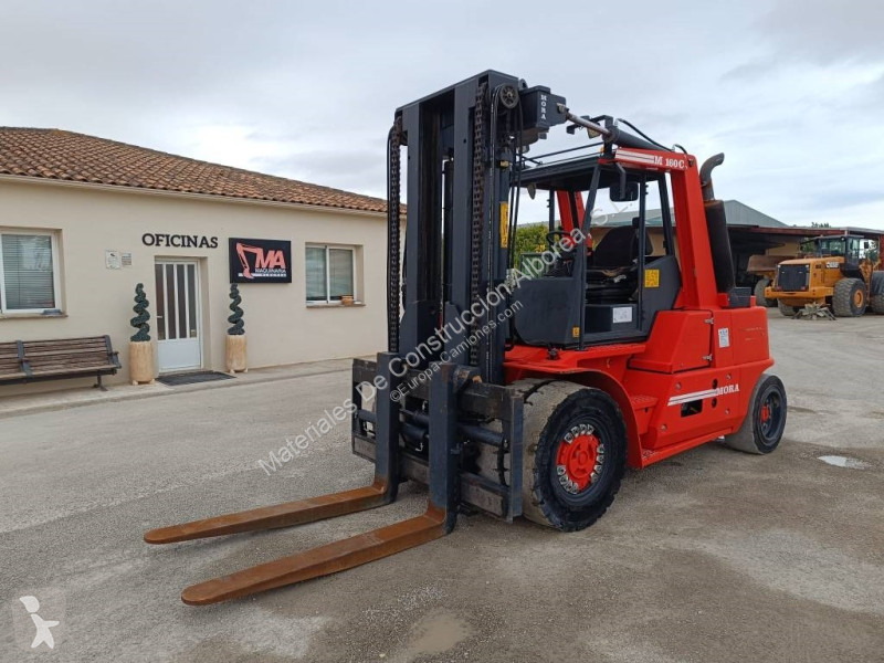 Stivuitor de mare tonaj  M160C