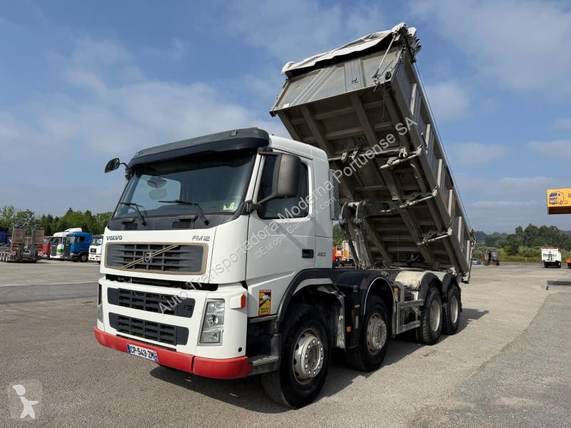 Kamion Volvo 420
