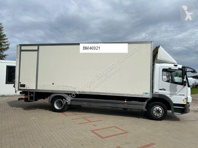 Kamion Mercedes 1218