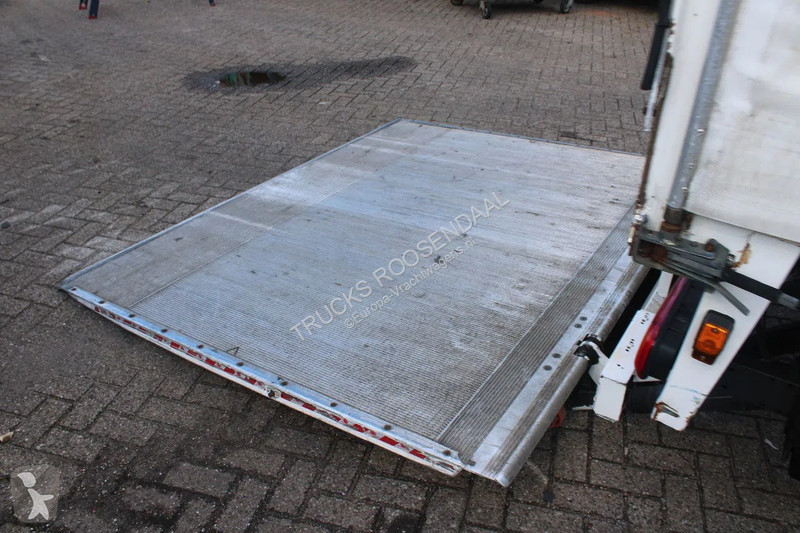 Kamion Iveco 120E220 + EURO 6 + 12t + NICE TRUCK