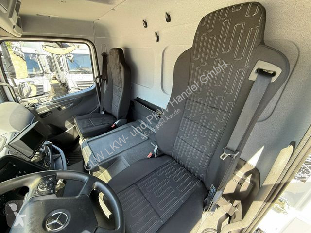 Kamion Mercedes ATEGO 818 L