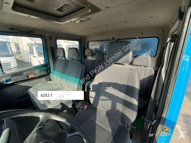 Camión Mercedes VARIO 816 D DOKA 7-Sitzer