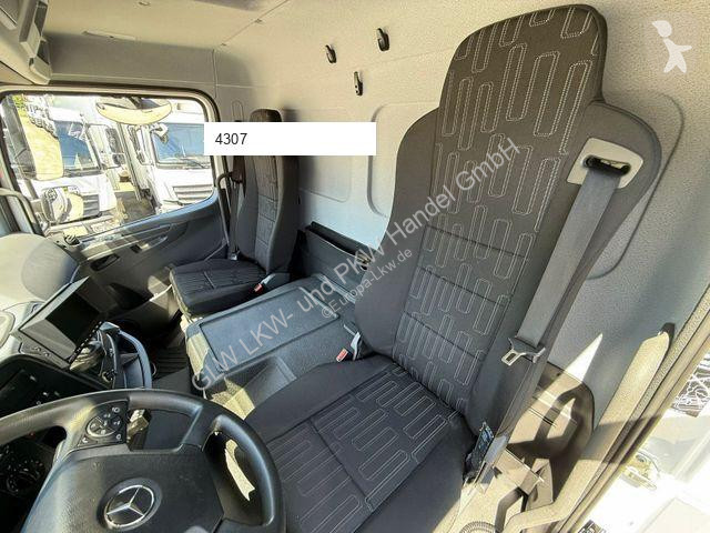 Kamion Mercedes ATEGO 818 L Pritsche/Pl. 6,1...