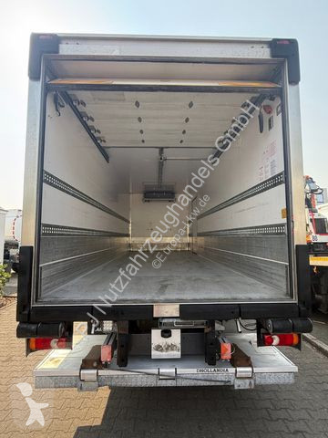 Camion Volvo FL 290