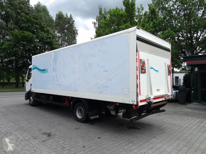 Kamion Renault D10.210 7m Koffer
