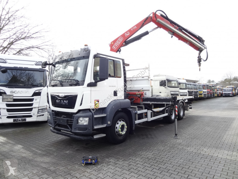 Lastbil MAN TGS 6X4 BB mit Kran Fassi F175