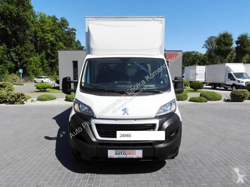 Nyttofordon Peugeot BOXER KONTENER WINDA 8...