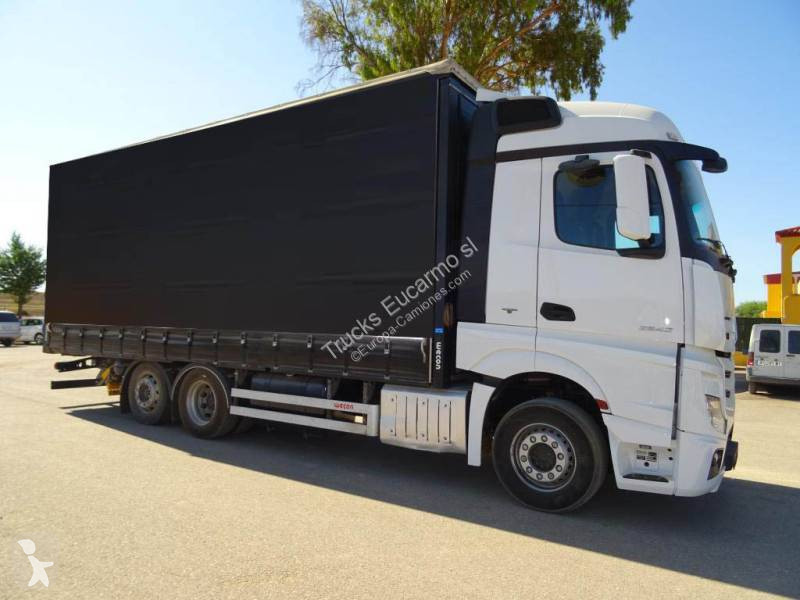 Camion Mercedes
