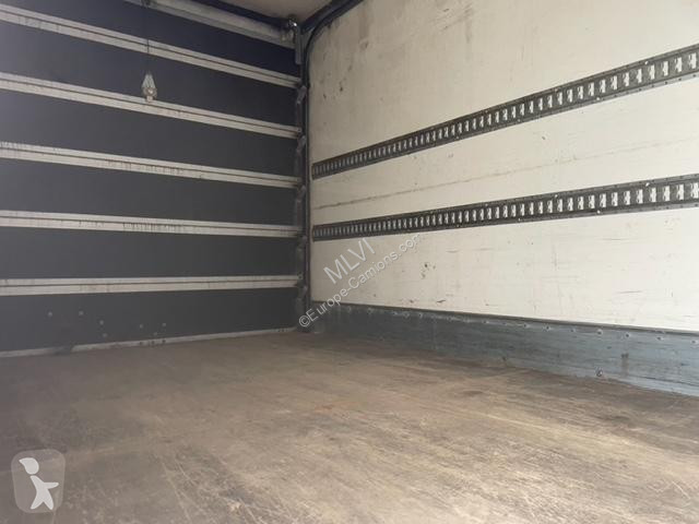 Camion Mercedes 1218
