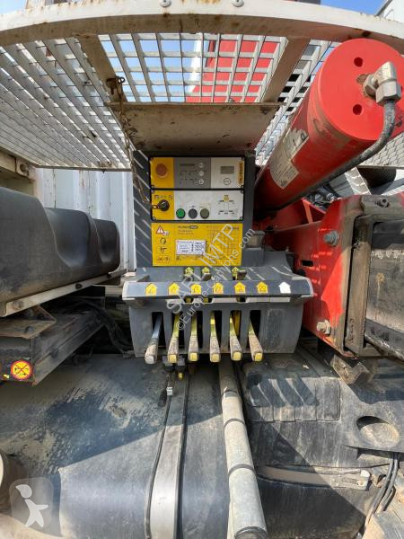 Kamion Iveco GRUE PORTEE MAX 14.6m TELECOMMANDE...