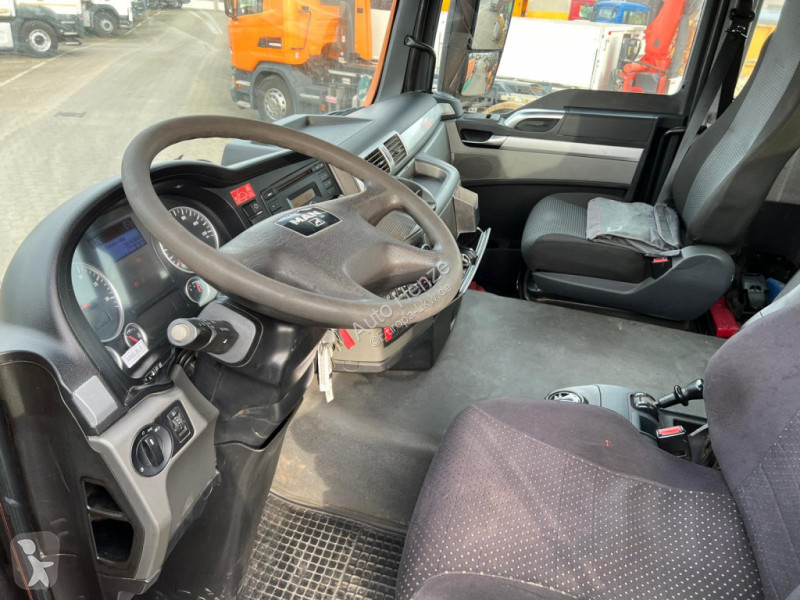 Camion MAN TG-S 26.400 6x4H-2 BL Abrollkipper...