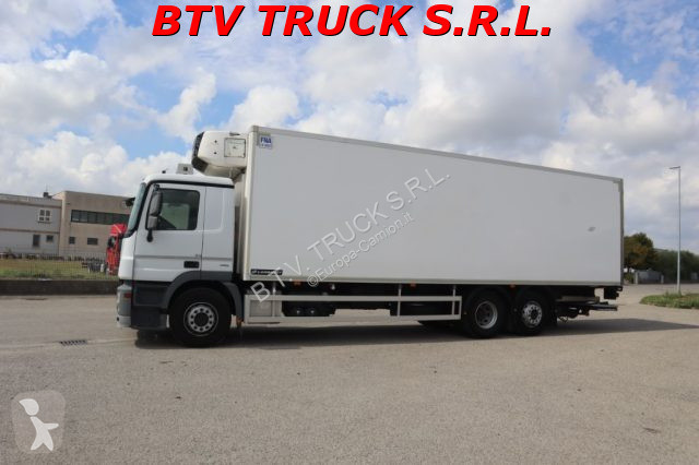 Camion Mercedes ACTROS