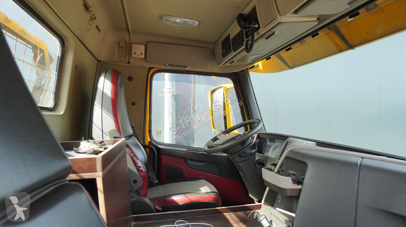 Camion Volvo 380 HIAB PORTAL ARM SYSTEM 467.500KM