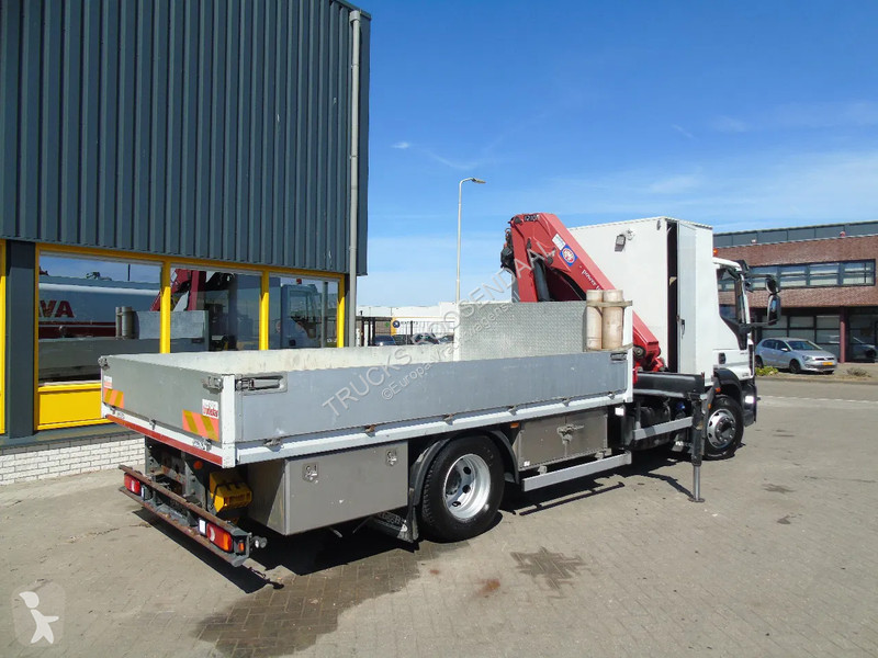 Camion Iveco 160E25 + HMF 1210K-RC + EURO 6