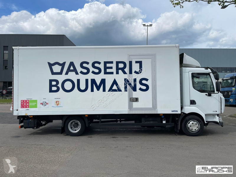 Kamion Renault 220 NL Truck - Manual - Lift