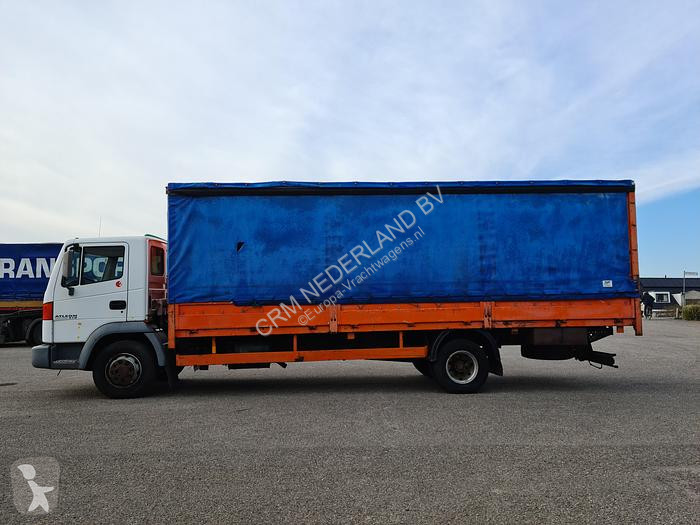 Camion Nissan 210 / Manual / full steel...