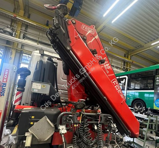 Uitrusting voor vrachtwagens Palfinger  FASSI F...