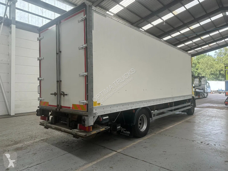 Camion Iveco 190EL28 EURO 5 EEV 272000 km