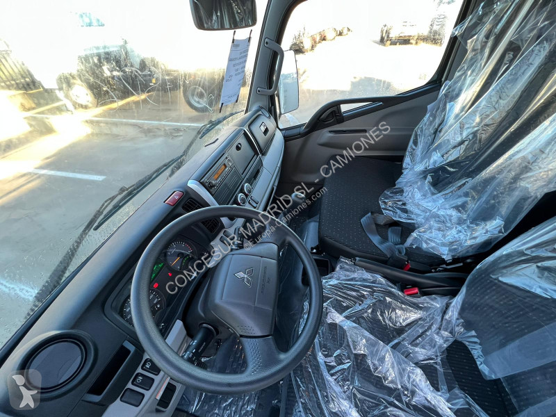Camion Mitsubishi Fuso  3S13