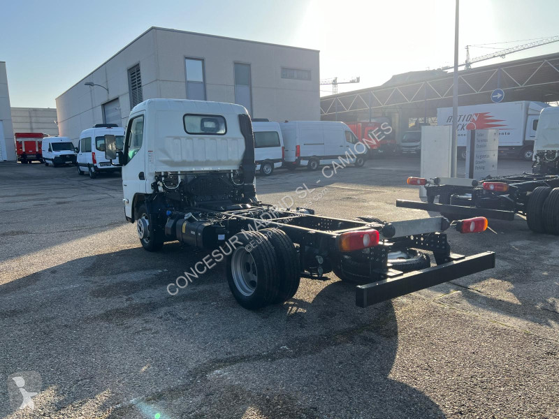 Camion Mitsubishi Fuso  3S13