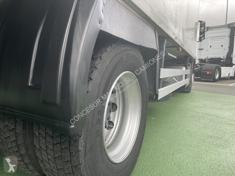 Vrachtwagen Mercedes  1830L