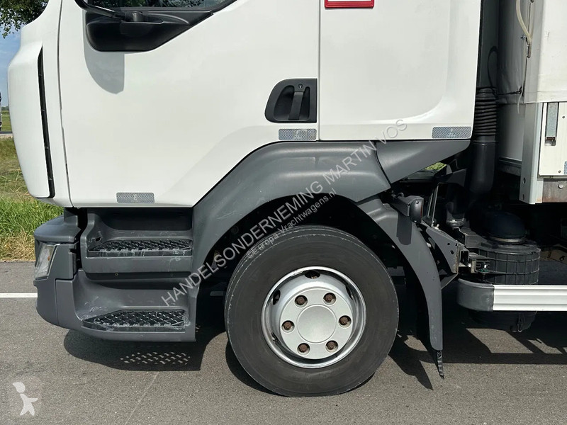 Kamion Renault D240.12. EURO6. 11-2021.