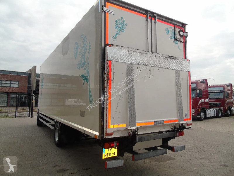 Kamion MAN 12.250 + EURO 6 + LIFT